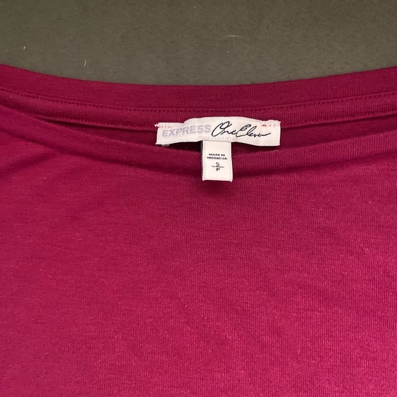 Express one eleven tee. Off shoulder option. Size small. - Picture 2 of 4
